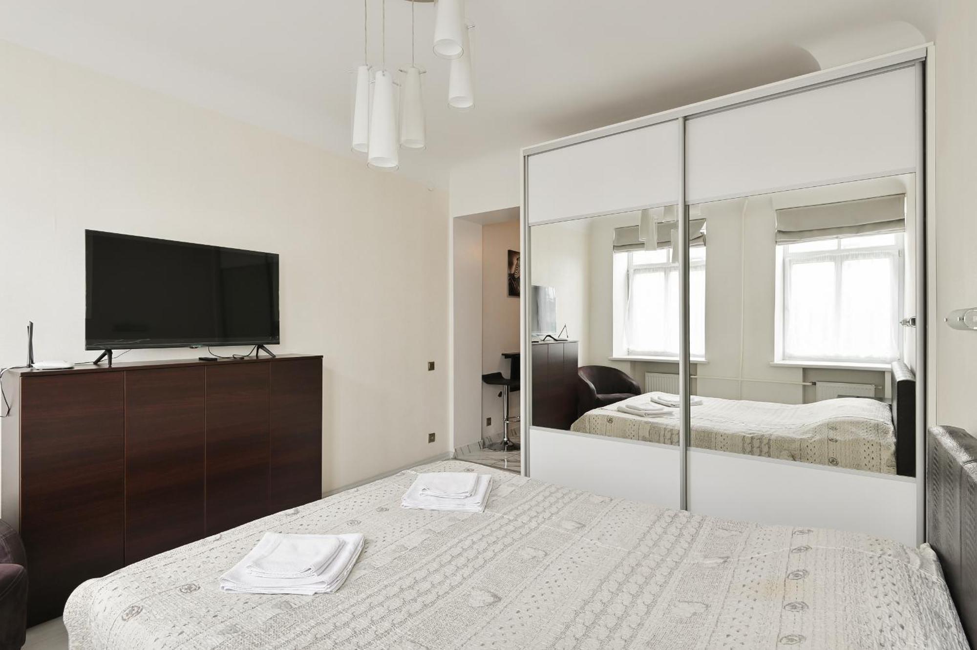 Nice & Cheap Apartment And Free Parking Рига Екстериор снимка
